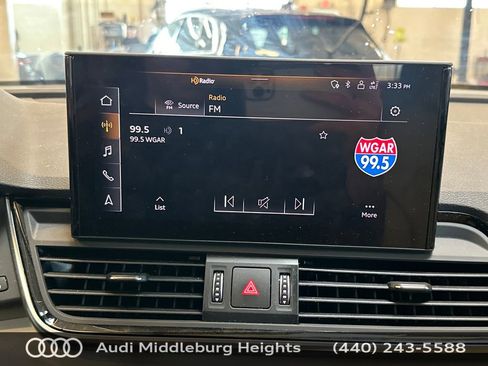 Used 2025 Audi Q5 2.0T Premium w/ Convenience Plus Package image 20