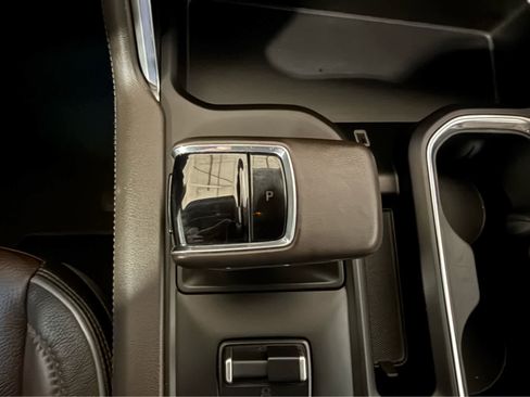 Used 2024 GMC Sierra 1500 Denali w/ Denali Reserve Package AWD/4WD image 25