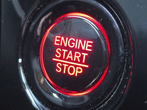 Used 2025 Honda Civic Sport image 32