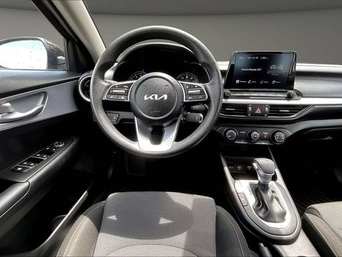 Used 2024 Kia Forte LXS FWD image 12