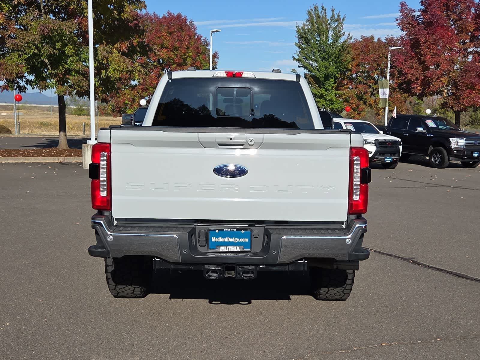 Used 2026 Ford F350 Lariat w/ FX4 Off-Road Package AWD/4WD image 13