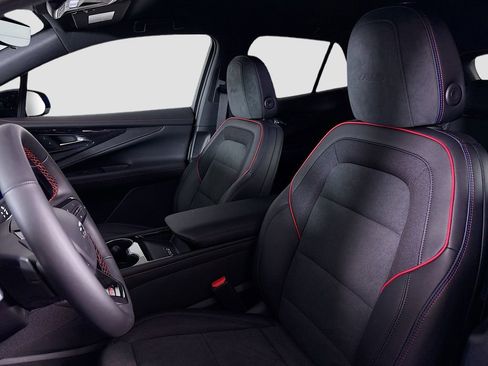 Used 2026 Chevrolet Blazer EV RS AWD/4WD image 22