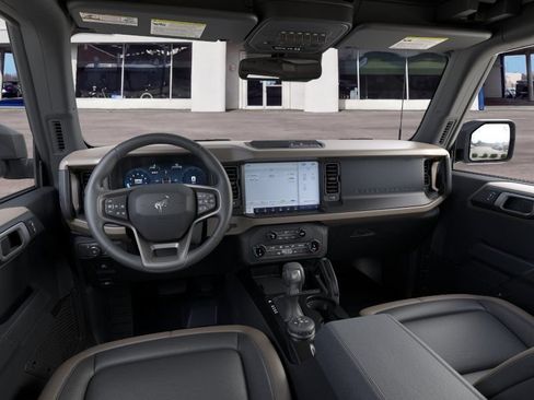 New 2026 Ford Bronco Big Bend w/ Black Diamond Package AWD/4WD image 10