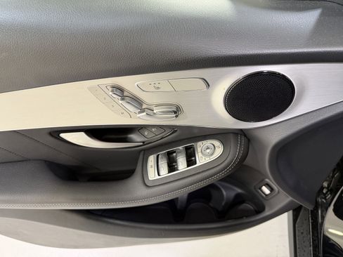 Used 2022 Mercedes-Benz GLC 300 image 15