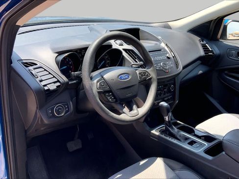 Used 2017 Ford Escape SE FWD image 18