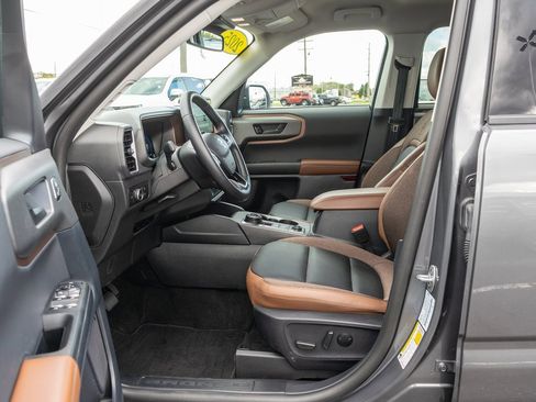 Used 2025 Ford Bronco Sport Outer Banks w/ Outer Banks Tech Package+ image 30