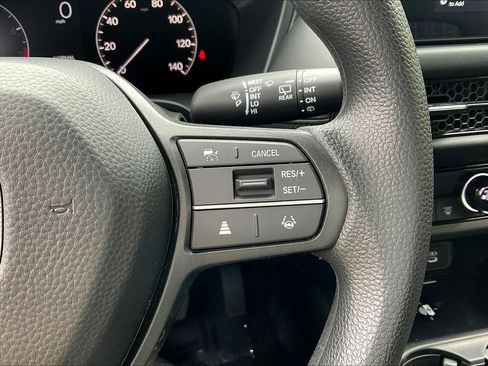 Used 2026 Honda HR-V LX image 12