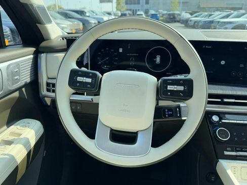 Certified 2025 Hyundai Santa Fe Calligraphy image 13