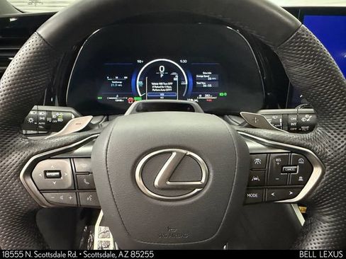 Certified 2025 Lexus TX 500h AWD image 22