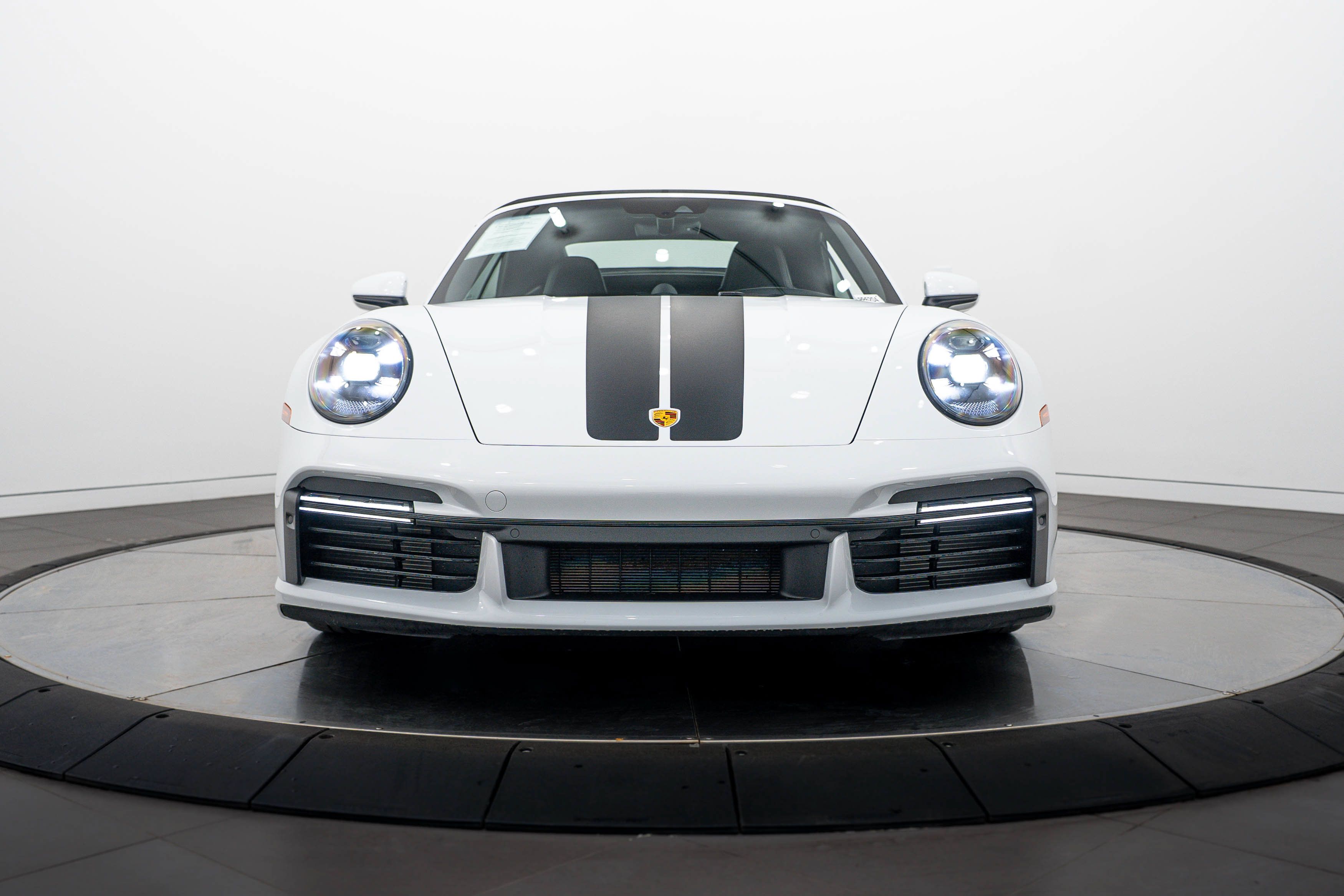 Certified 2022 Porsche 911 Turbo S AWD/4WD image 25
