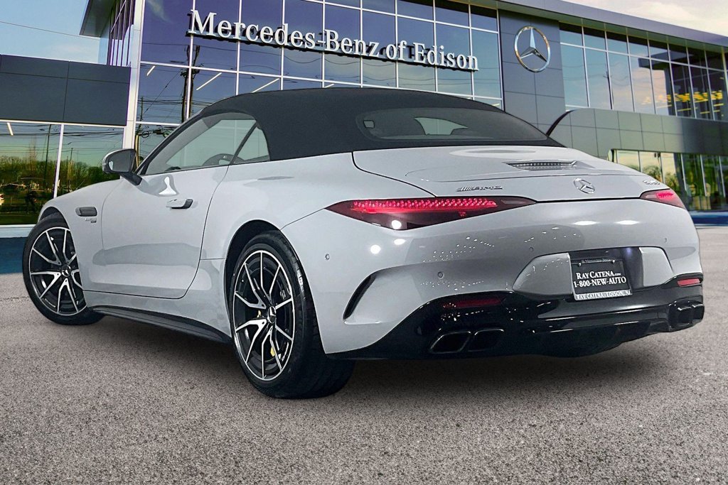Certified 2022 Mercedes-Benz SL 55 AMG 4MATIC image 2