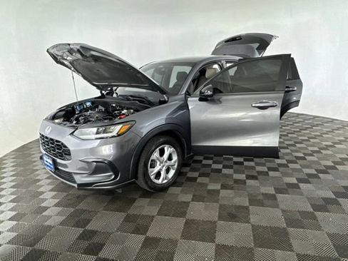 Certified 2024 Honda HR-V LX image 13