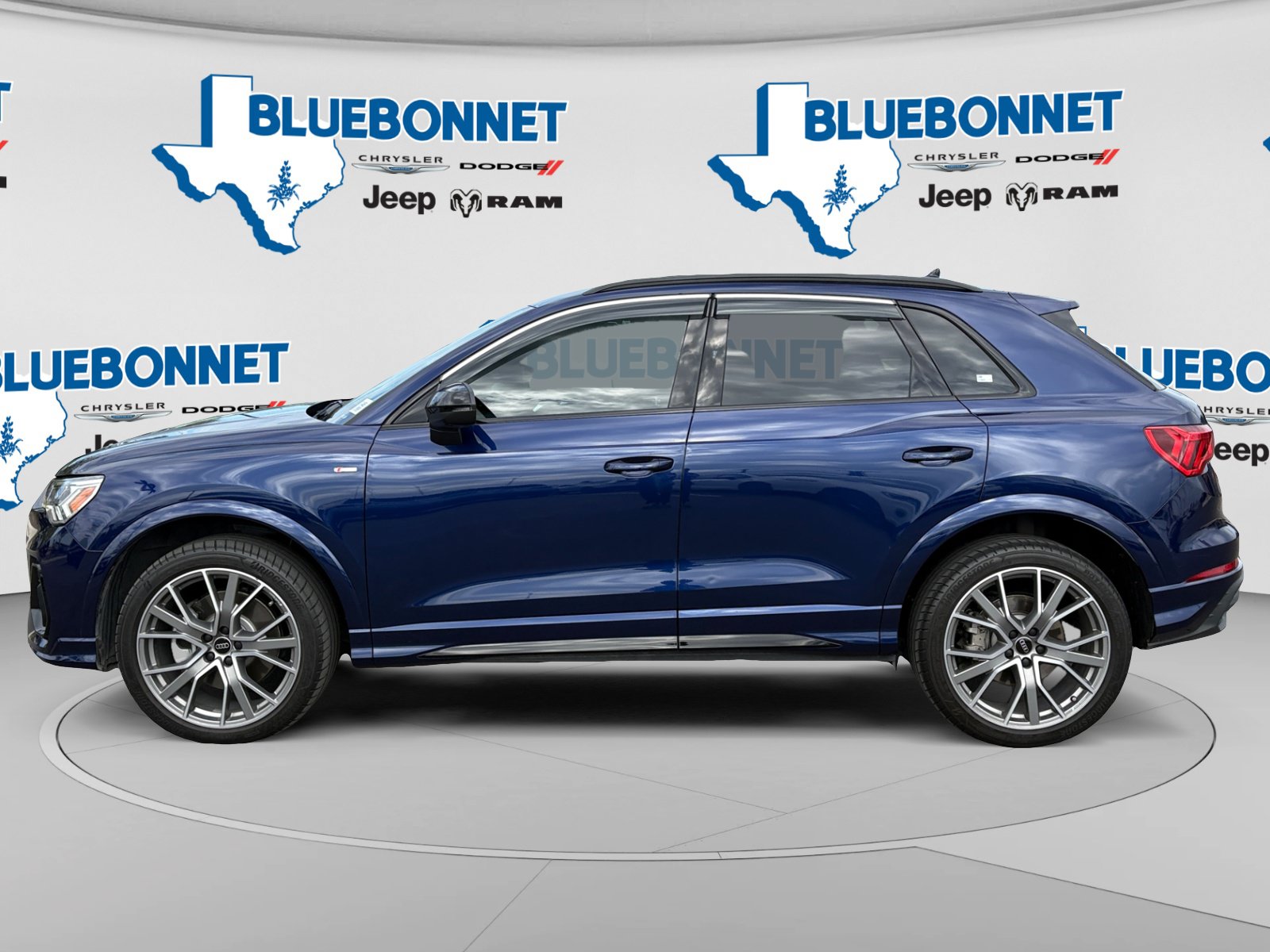 Used 2025 Audi Q3 2.0T Premium Plus AWD/4WD image 8