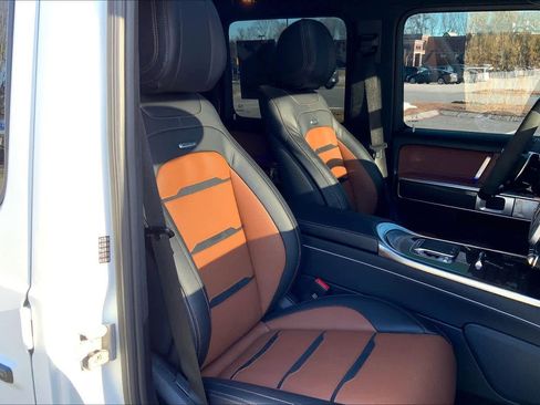 Certified 2025 Mercedes-Benz G 63 AMG 4MATIC image 8