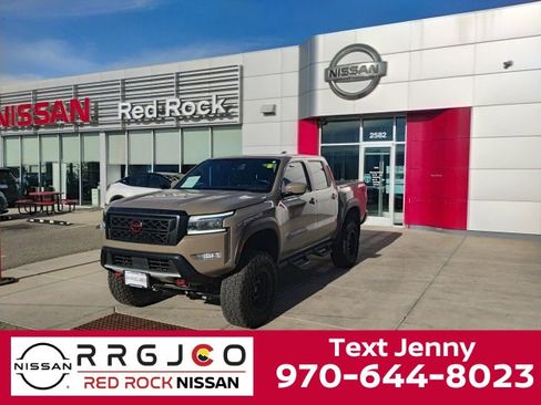 Used 2024 Nissan Frontier PRO-4X w/ Pro Premium Package image 1