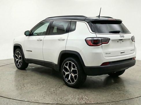 Used 2025 Jeep Compass Limited AWD/4WD image 6
