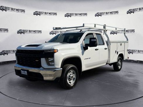 Used 2021 Chevrolet Silverado 2500 W/T w/ WT Convenience Package image 3