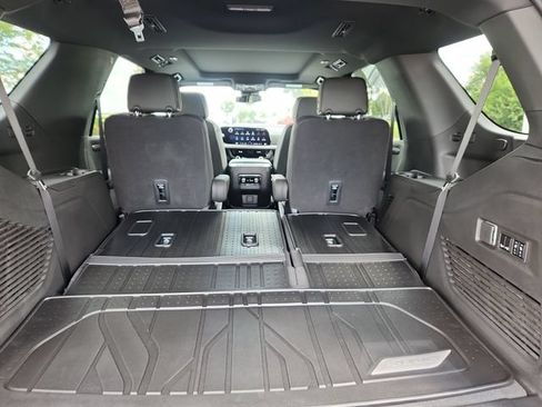 New 2026 Chevrolet Tahoe Premier w/ Sun And Tow Package AWD/4WD image 21