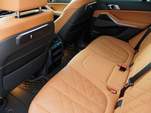 Certified 2026 BMW X5 M60i w/ Parking Assistance Package image 36