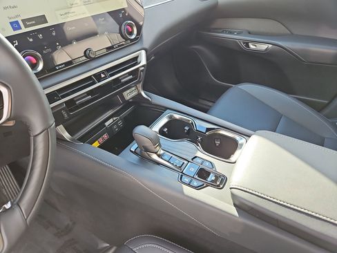 Used 2025 Lexus RX 350 F Sport image 30