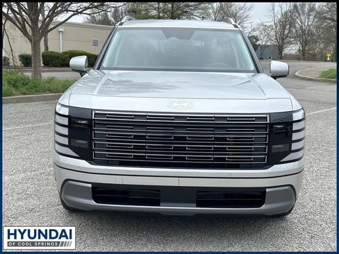 New 2026 Hyundai Palisade SEL FWD image 2