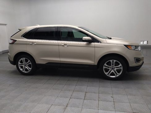 Used 2018 Ford Edge Titanium image 11
