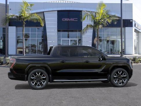 New 2025 GMC Sierra EV Denali image 33