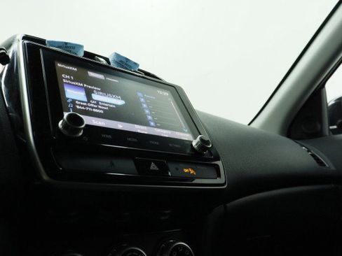Used 2020 Mitsubishi Outlander Sport SE FWD image 16