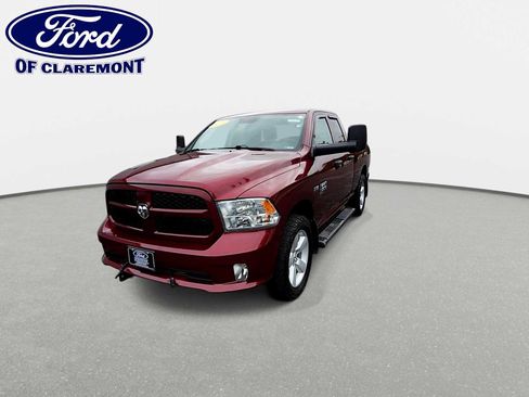 Used 2021 RAM 1500 Express AWD/4WD image 3