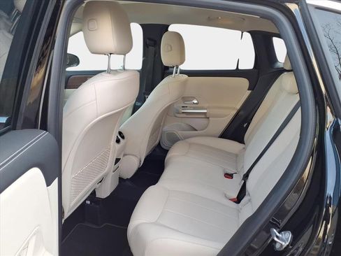 Used 2023 Mercedes-Benz GLA 250 image 10