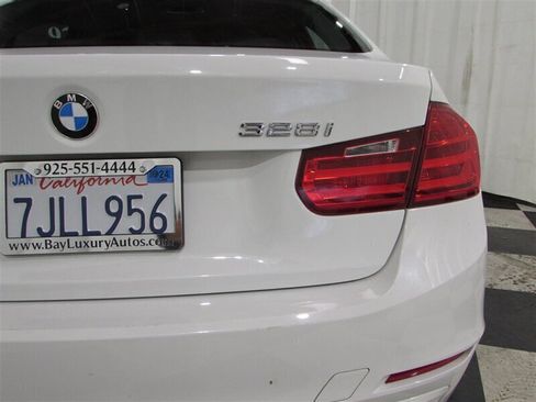 Used 2015 BMW 328i Sedan image 40