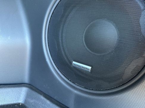 Used 2025 Subaru Forester Limited w/ Popular Package #1 image 13