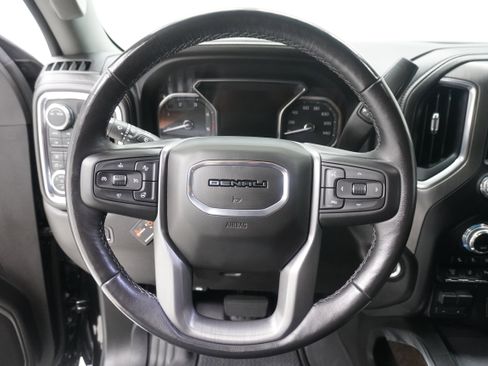 Used 2022 GMC Sierra 3500 Denali w/ Denali Black Diamond Edition AWD/4WD image 21