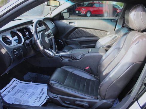 Used 2014 Ford Mustang GT Premium w/ Electronics Package RWD image 13