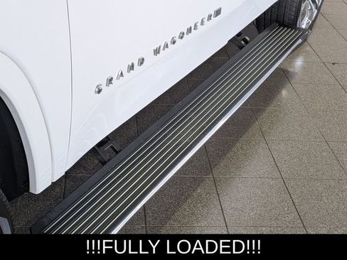 Used 2022 Jeep Grand Wagoneer Series II w/ Premium Group II image 10