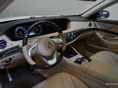 Used 2020 Mercedes-Benz S 560 Sedan image 11