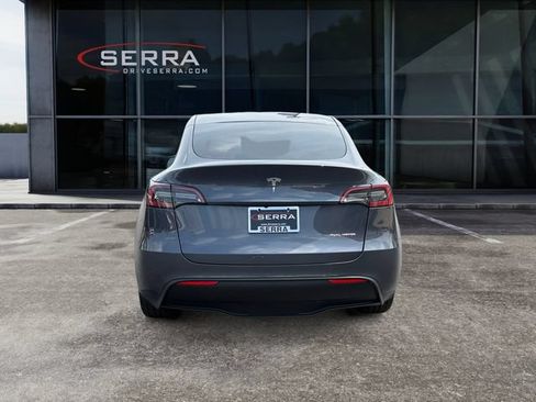Used 2023 Tesla Model Y Long Range AWD/4WD image 4