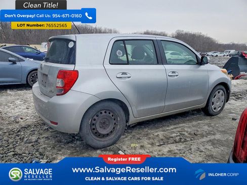 Used 2010 Scion xD image 4