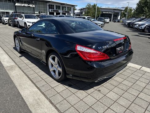 Used 2014 Mercedes-Benz SL 550 image 7