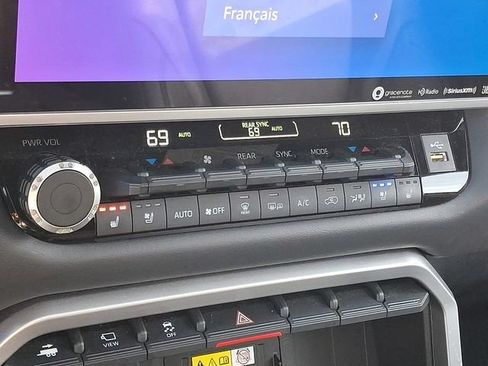Certified 2024 Toyota Sequoia Platinum AWD/4WD image 17