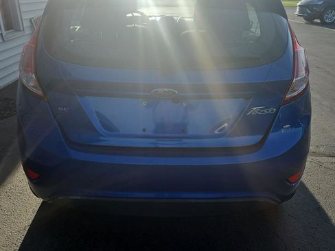 Used 2019 Ford Fiesta SE w/ Cold Weather Package FWD image 5