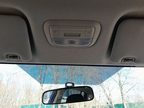 Used 2017 Subaru Crosstrek 2.0i Premium image 38