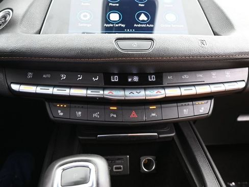 Used 2019 Cadillac XT4 Sport AWD/4WD image 36
