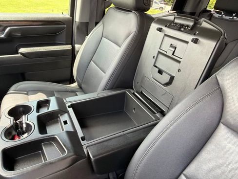 Used 2024 GMC Sierra 1500 SLT AWD/4WD image 20
