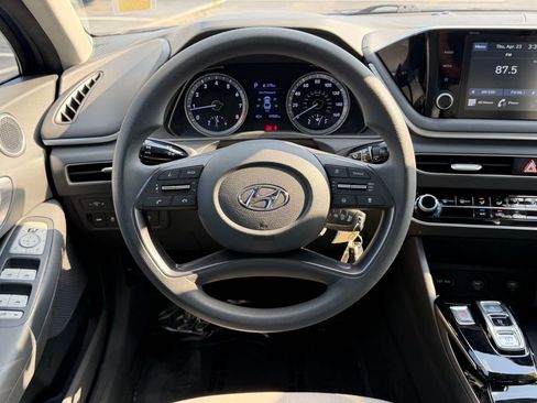 Used 2021 Hyundai Sonata SE w/ Preferred Accessory Package FWD image 26