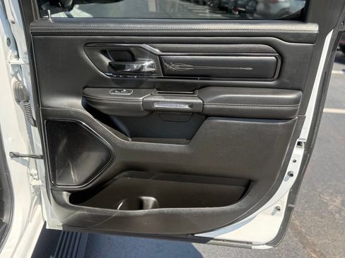 Used 2023 RAM 1500 Limited AWD/4WD image 17