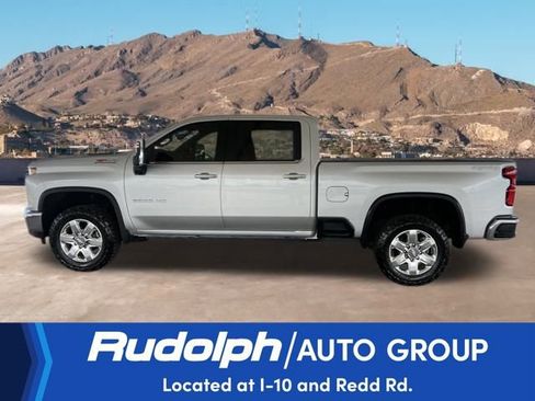 Used 2020 Chevrolet Silverado 2500 LTZ w/ LTZ Premium Package image 2