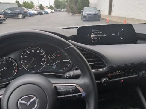 Used 2025 MAZDA MAZDA3 s FWD image 8