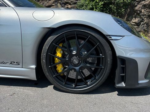 Certified 2025 Porsche 718 Boxster Spyder RS image 11