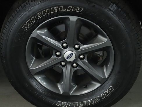 Used 2020 Ford Expedition Max XLT w/ Equipment Group 202A image 43